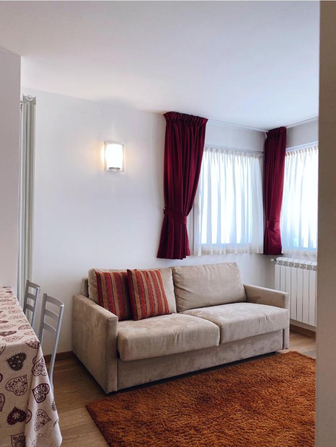 Bilocale Enjoy Apartment Temù Exterior foto
